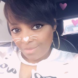 Meet your Posher, Lakeisha